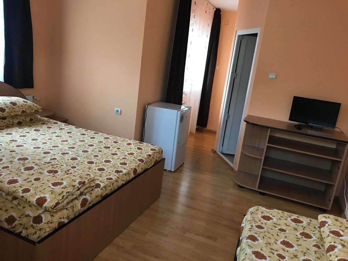 Pensiunea Colt De Rai Săcel Eksteriør bilde
